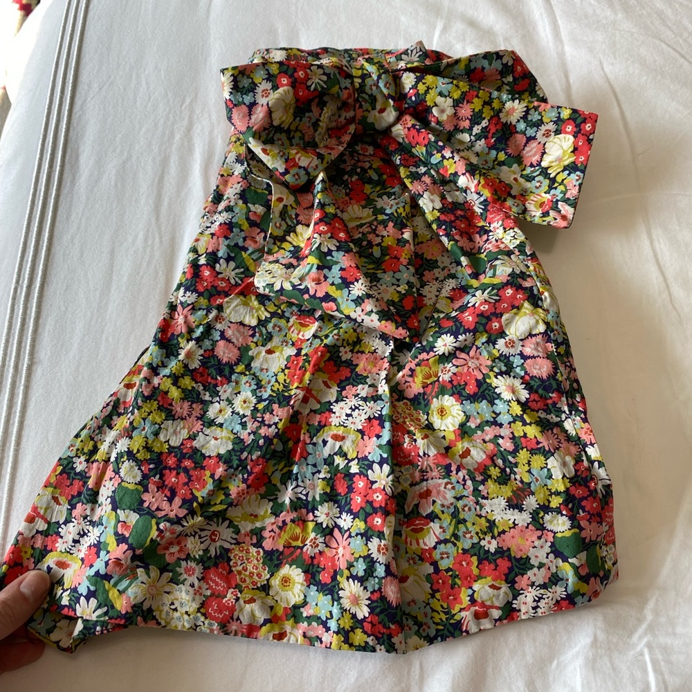 Highly waisted floral shorts